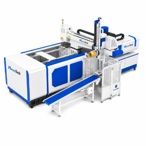 In mold labeling robot for plastic injection molding automation